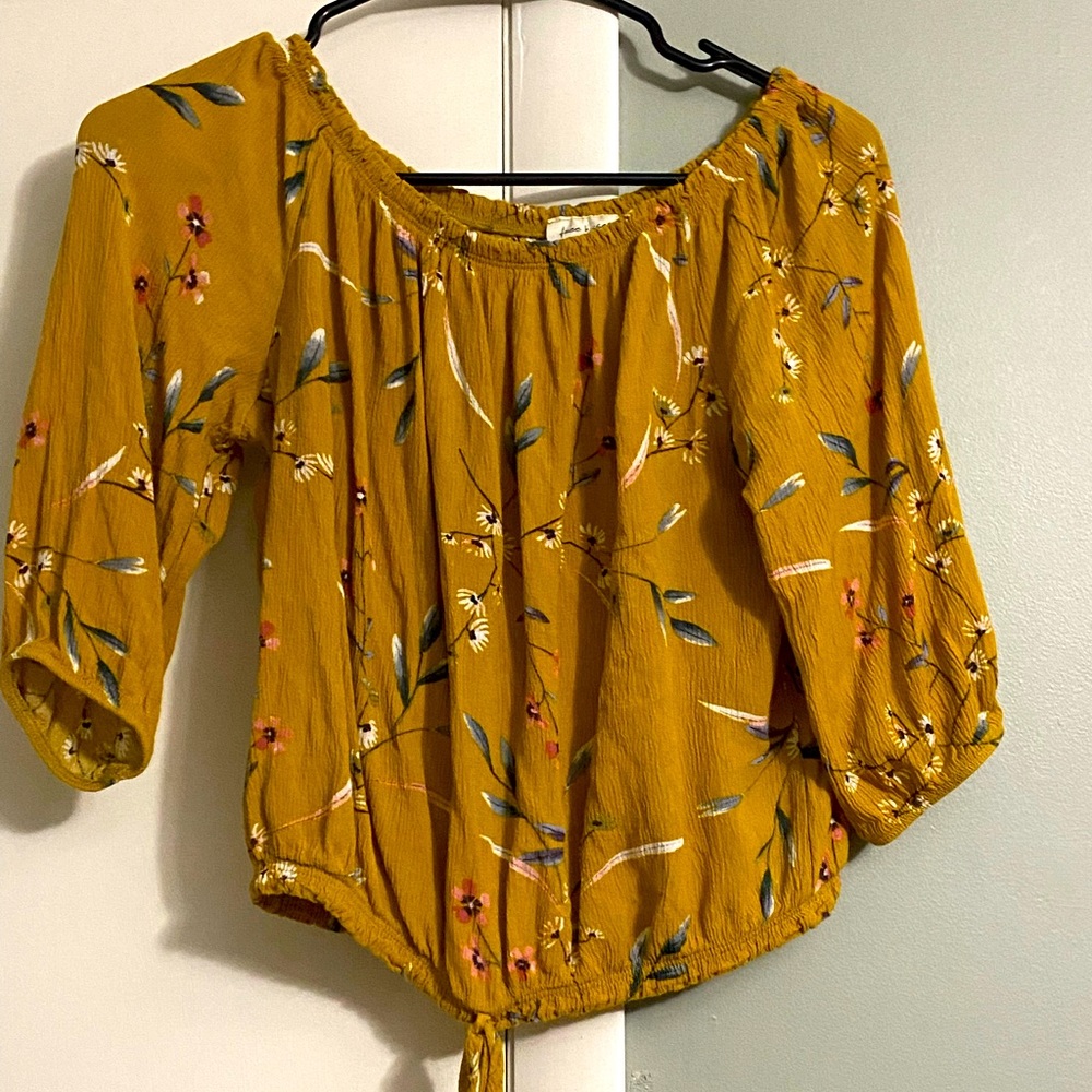Mustard crop top.